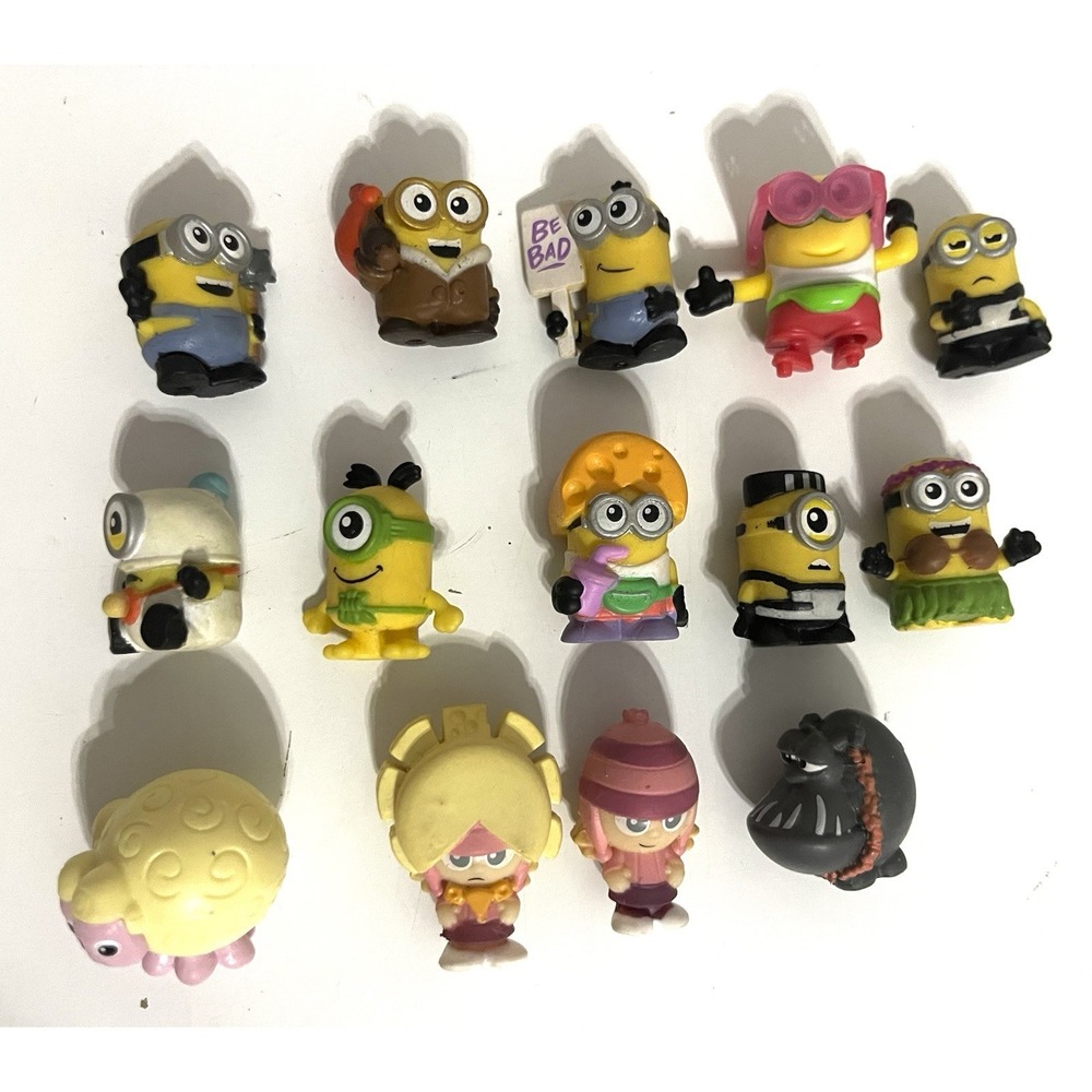 Despicable Me Minions Mineez Mixed Lot of 14 Mini Figure 1" inch Toys